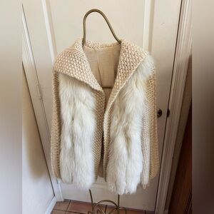 Elegant Cream Knit Jacket with Faux Fur Trim